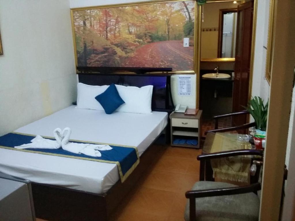Tân Hà Hotel Hô Chi Minh-Ville Extérieur photo