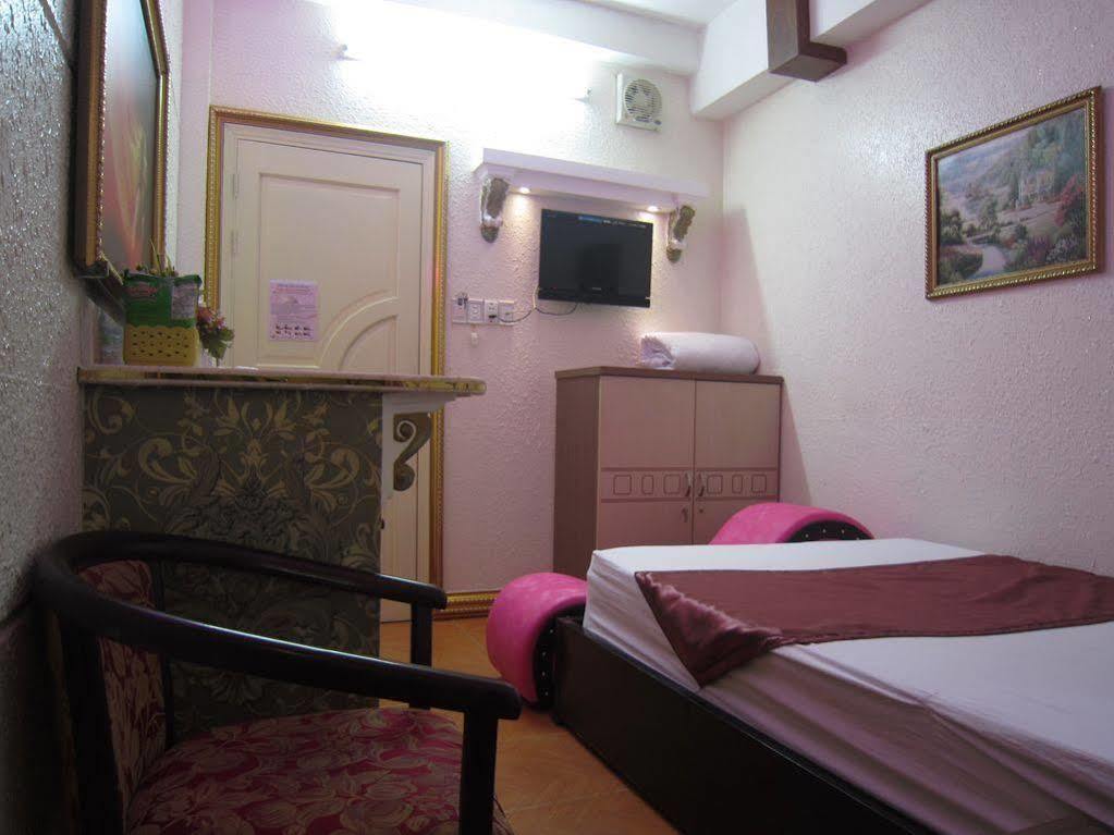 Tân Hà Hotel Hô Chi Minh-Ville Extérieur photo
