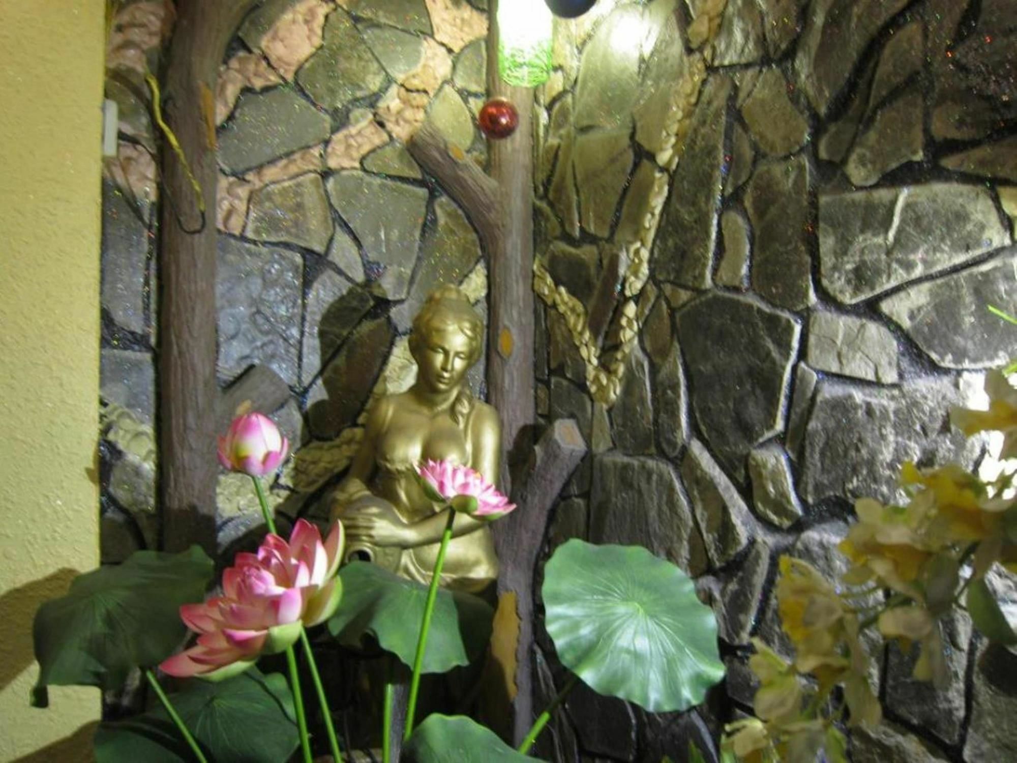 Tân Hà Hotel Hô Chi Minh-Ville Extérieur photo