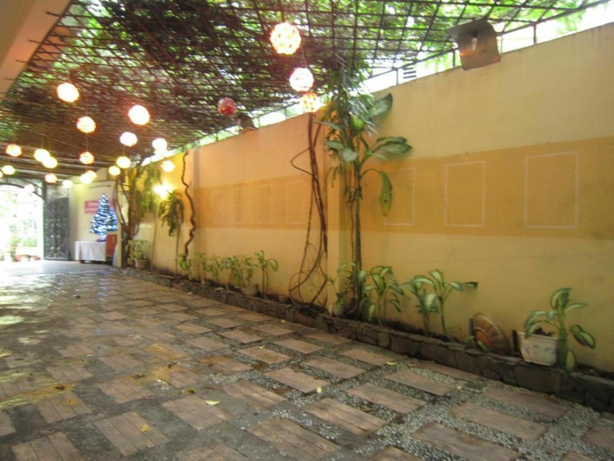 Tân Hà Hotel Hô Chi Minh-Ville Extérieur photo